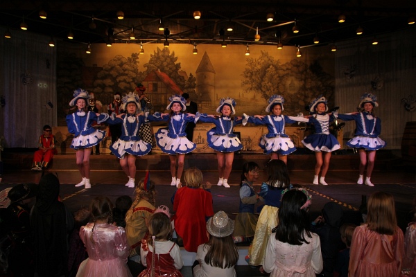 Blau-Weiss_Kids2012   004.jpg